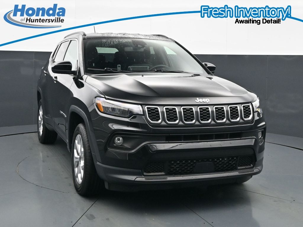 Diamond Black Crystal Pearlcoat 2025 Jeep Compass SUV / Crossover Four-Wheel Drive 8-Speed Automatic