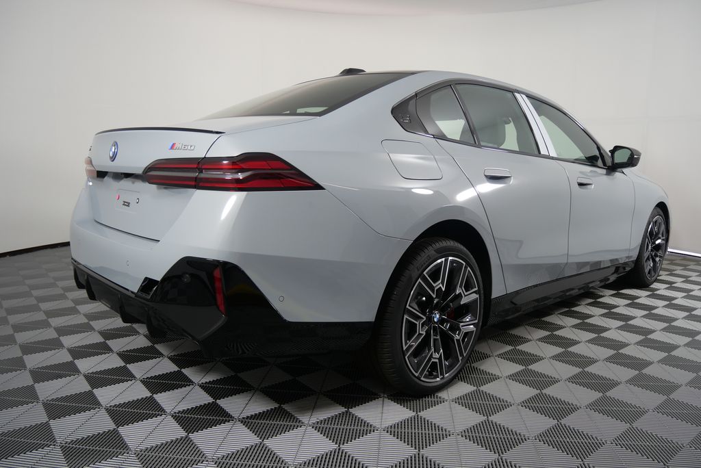 2025 BMW i5 M60 3