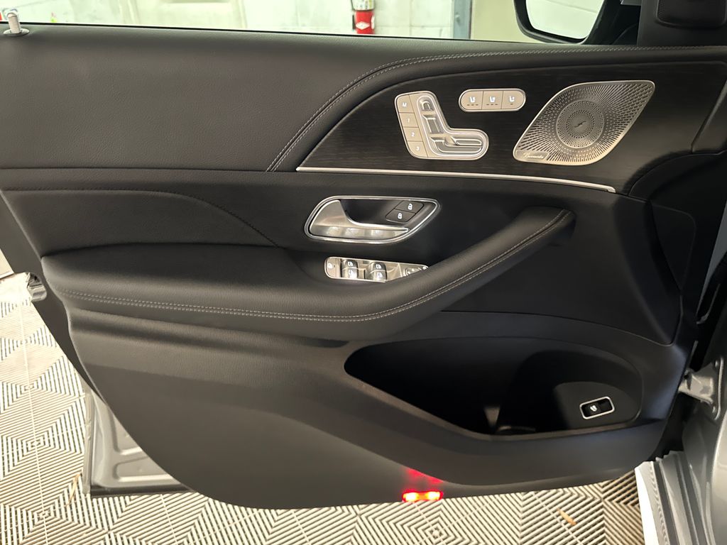 Certified Used 2024 Silver Mercedes-Benz GLE 450 image 15