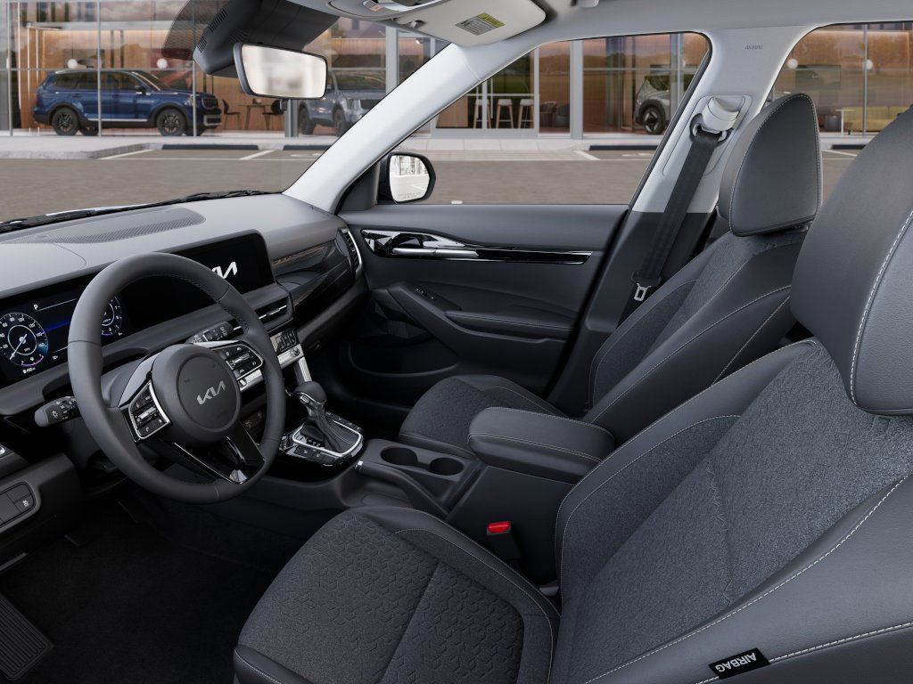 New 2025 Steel Gray Kia X-LINE 1.6T AWD image 17