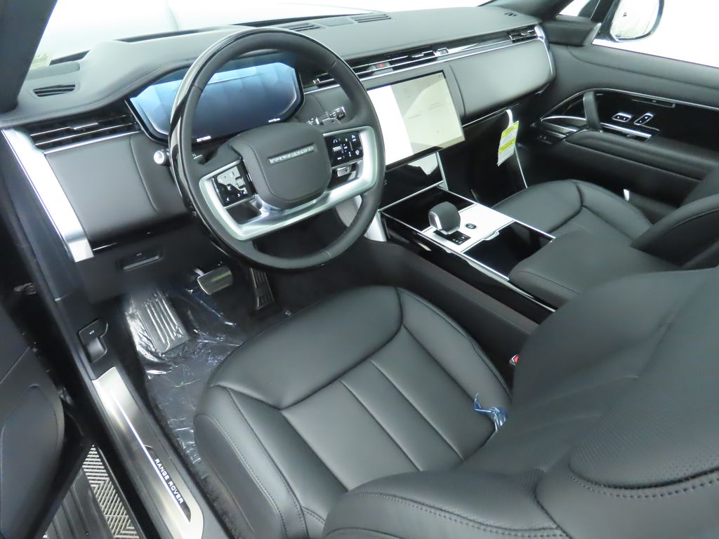 Thumbnail: 2025 Land Rover Range Rover - 9