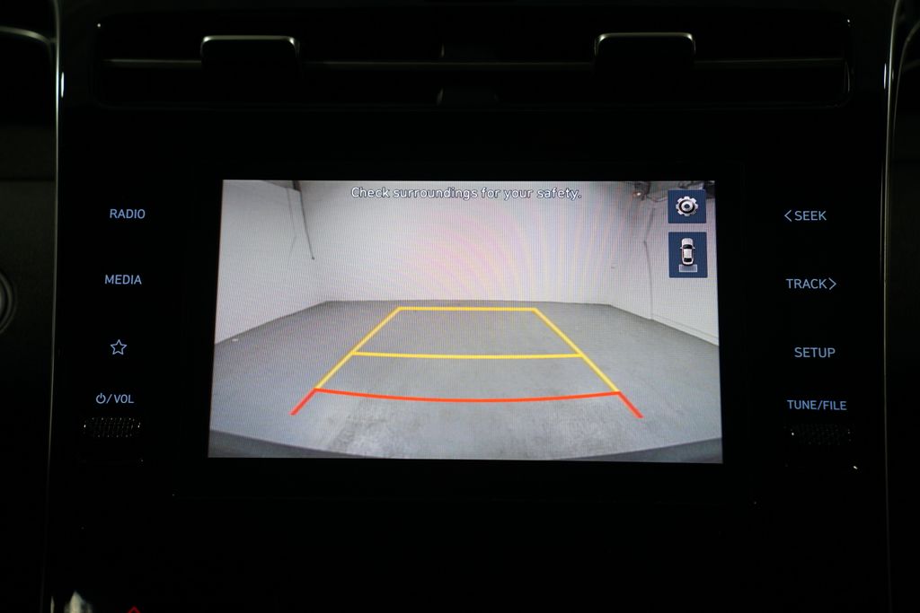 Thumbnail: 2022 Hyundai Tucson - 18