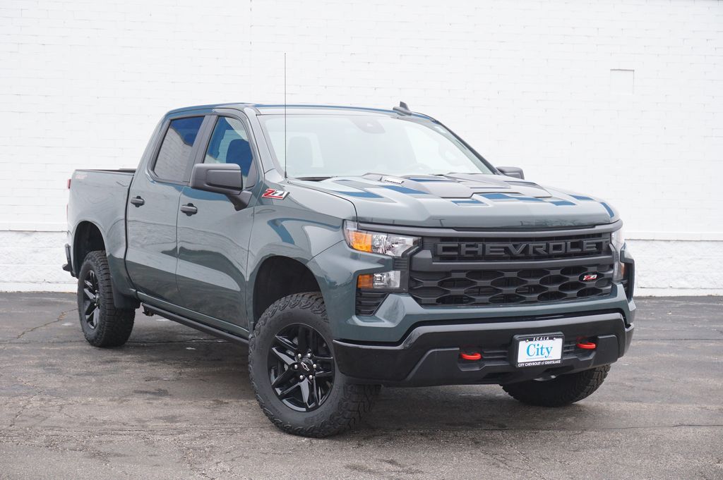 View vehicle photo 2