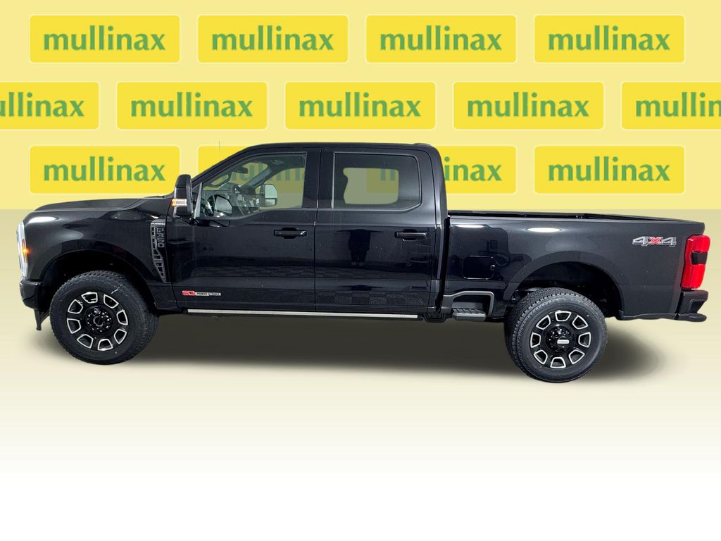 New 2026 Black Ford Platinum image 2