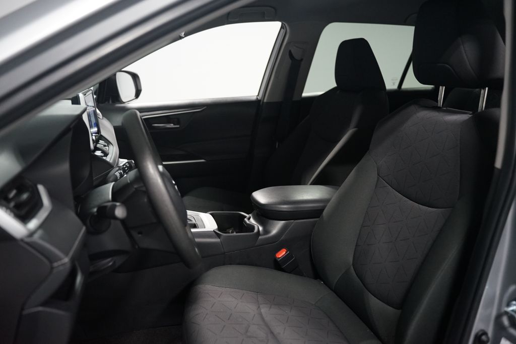 Thumbnail: 2024 Toyota RAV4 - 12