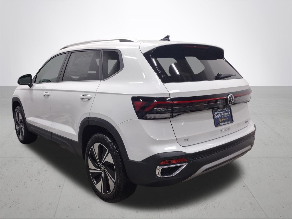 2025 Volkswagen Taos 1.5T SE