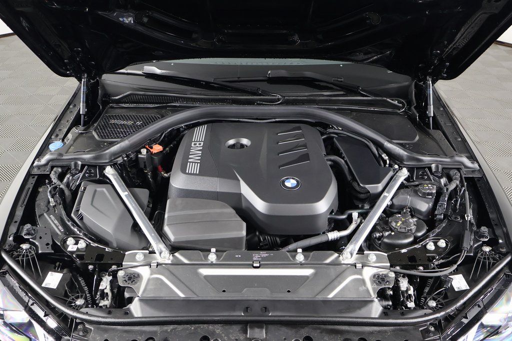 Thumbnail: 2027 BMW 4 Series - 10