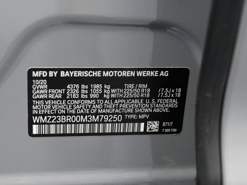 Used 2021 Gray Metallic MINI Oxford Edition image 19