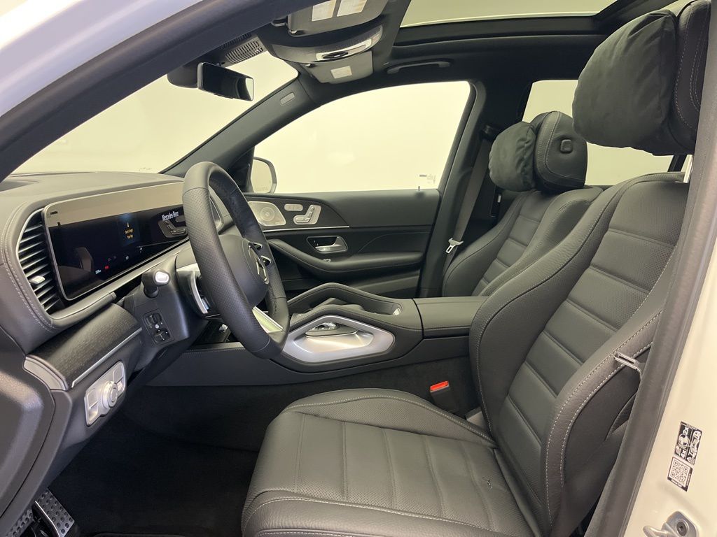 Thumbnail: 2026 Mercedes-Benz GLS - 13