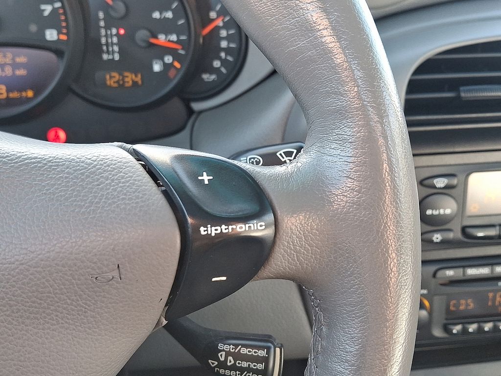 Thumbnail: 2003 Porsche 911 - 19