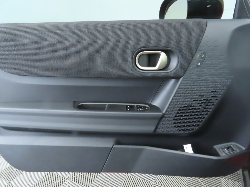 Thumbnail: 2025 MINI Cooper - 24