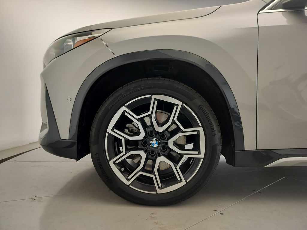 Thumbnail: 2026 BMW X1 - 5