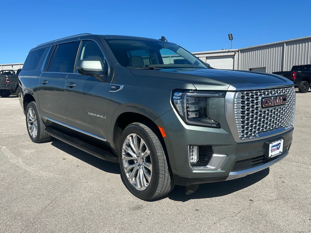2024 GMC Yukon XL Denali RWD