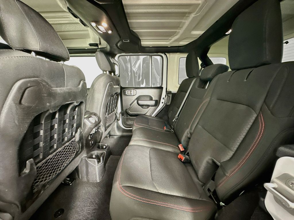 Thumbnail: 2021 Jeep Wrangler - 23