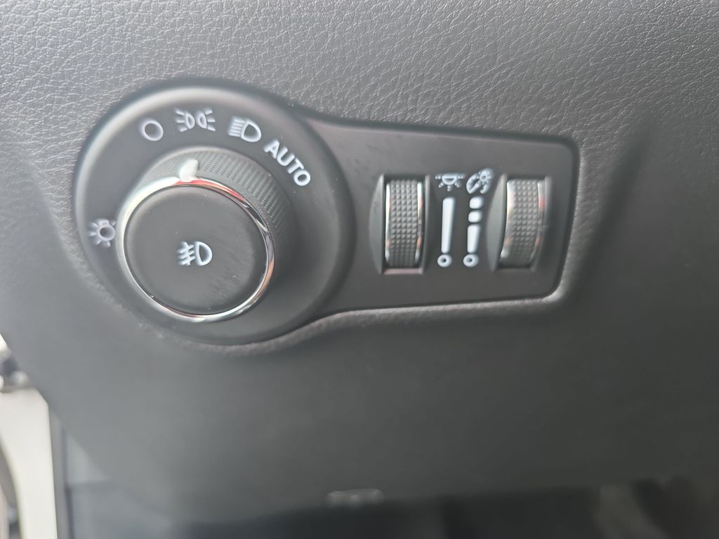 Used 2024 Jeep Compass SUV