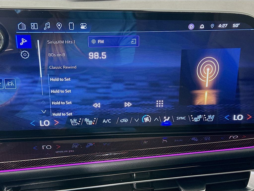 Thumbnail: 2024 Chevrolet Traverse - 15