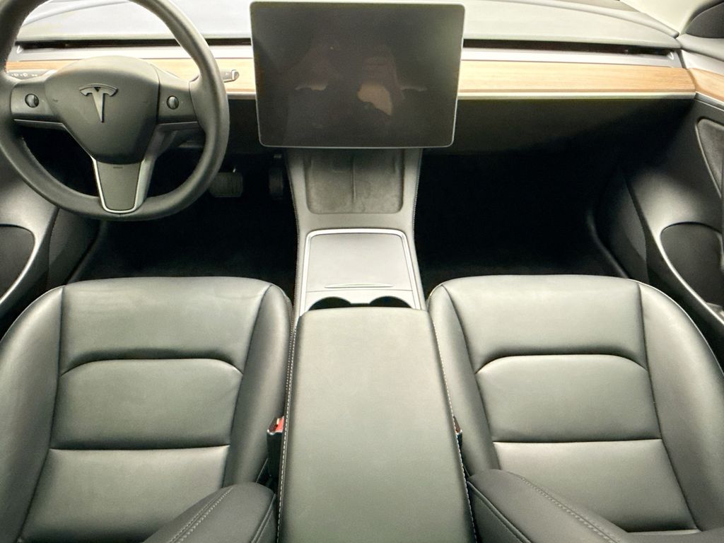 Thumbnail: 2023 Tesla Model 3 - 13