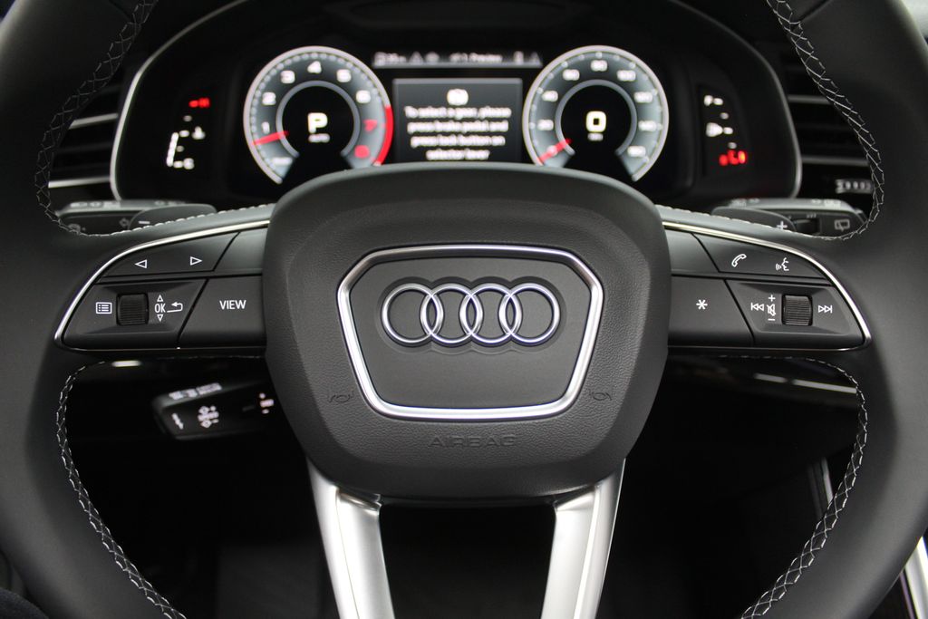 Thumbnail: 2026 Audi Q7 - 31