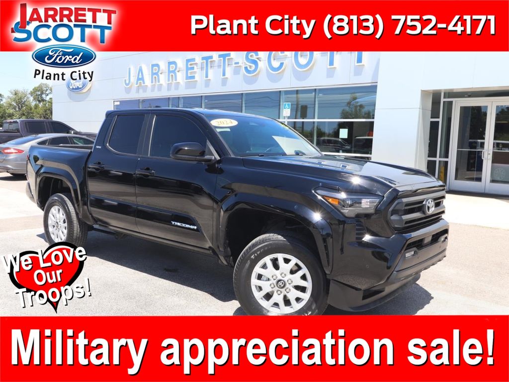2024 Toyota Tacoma SR5 Double Cab 4WD