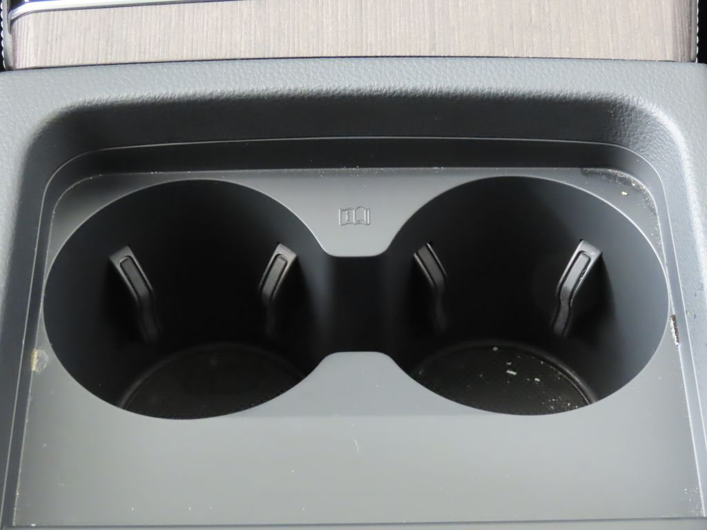 Thumbnail: 2025 Audi Q5 - 24