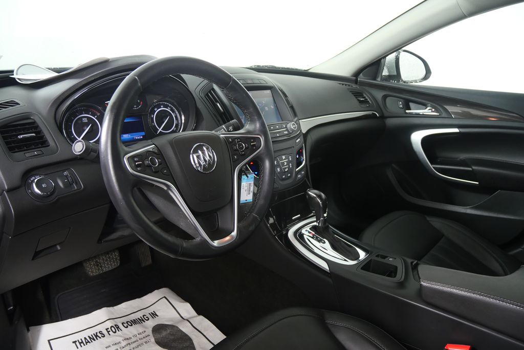 Thumbnail: 2015 Buick Regal - 12