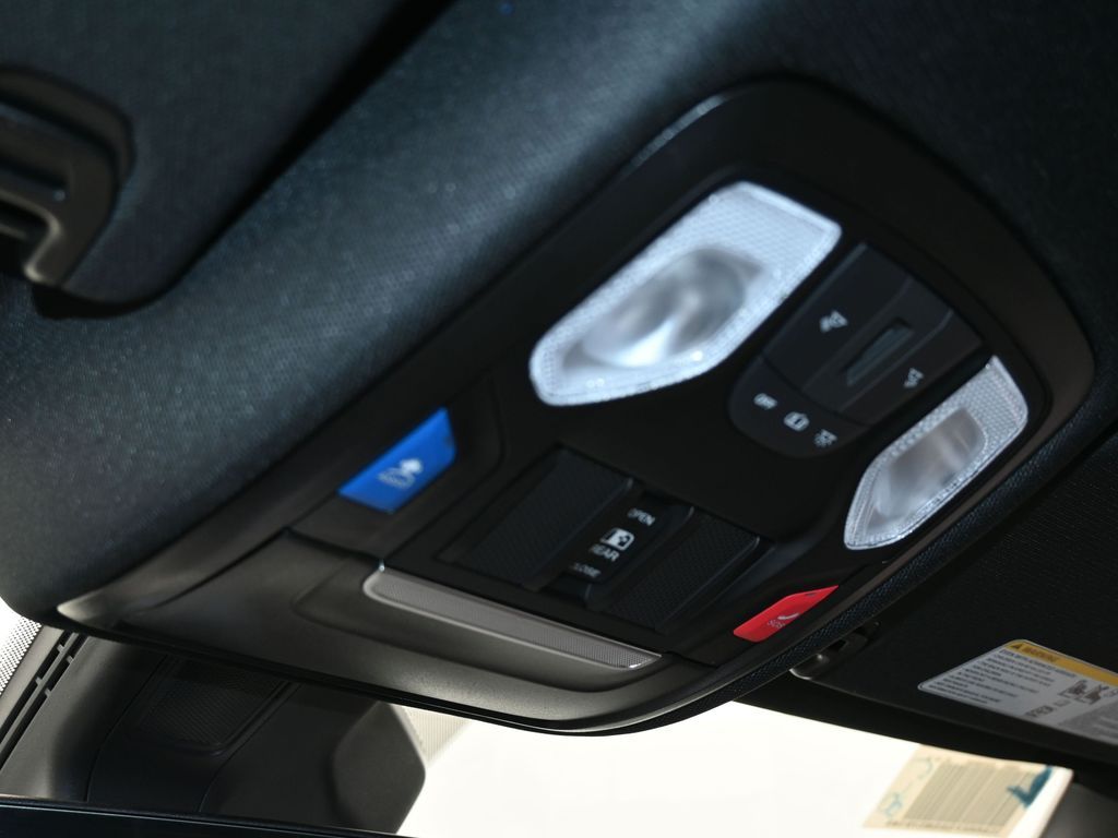 Used 2025 Diamond Black Crystal Pearlcoat Ram Big Horn/Lone Star image 43