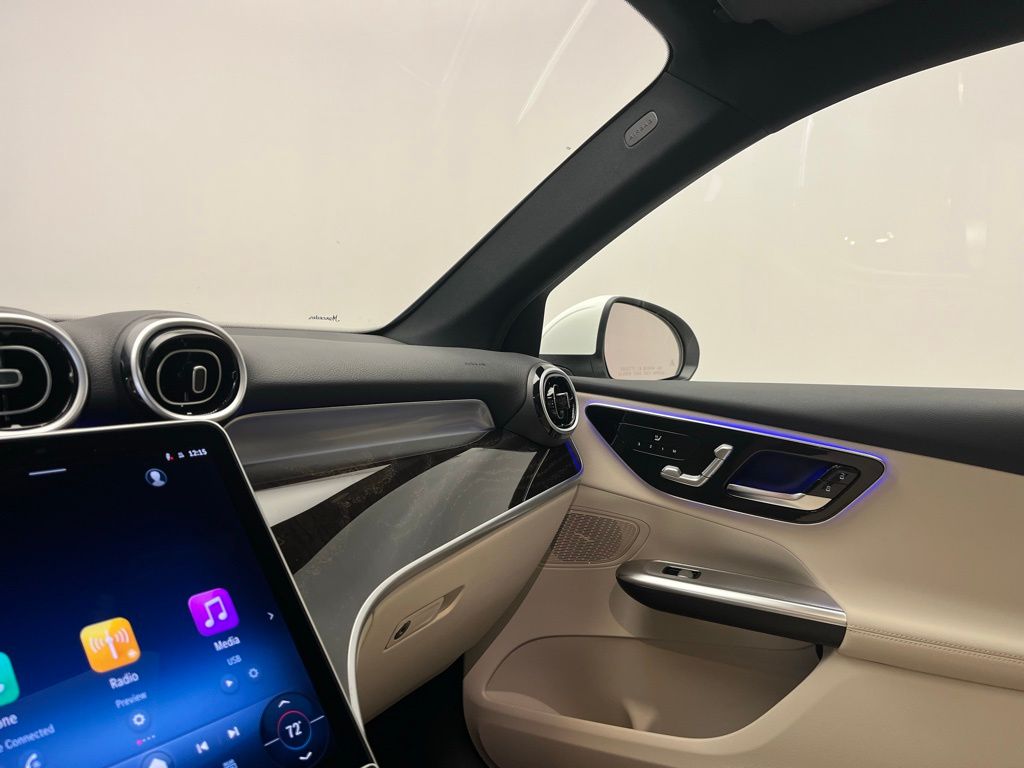 Thumbnail: 2026 Mercedes-Benz GLC - 20