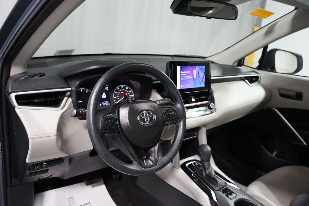 Thumbnail: 2025 Toyota Corolla Cross - 11