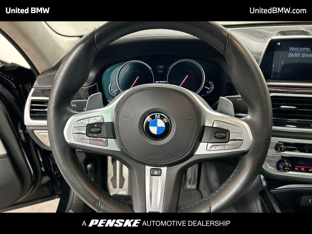 2019 BMW 7 Series M760i xDrive 14