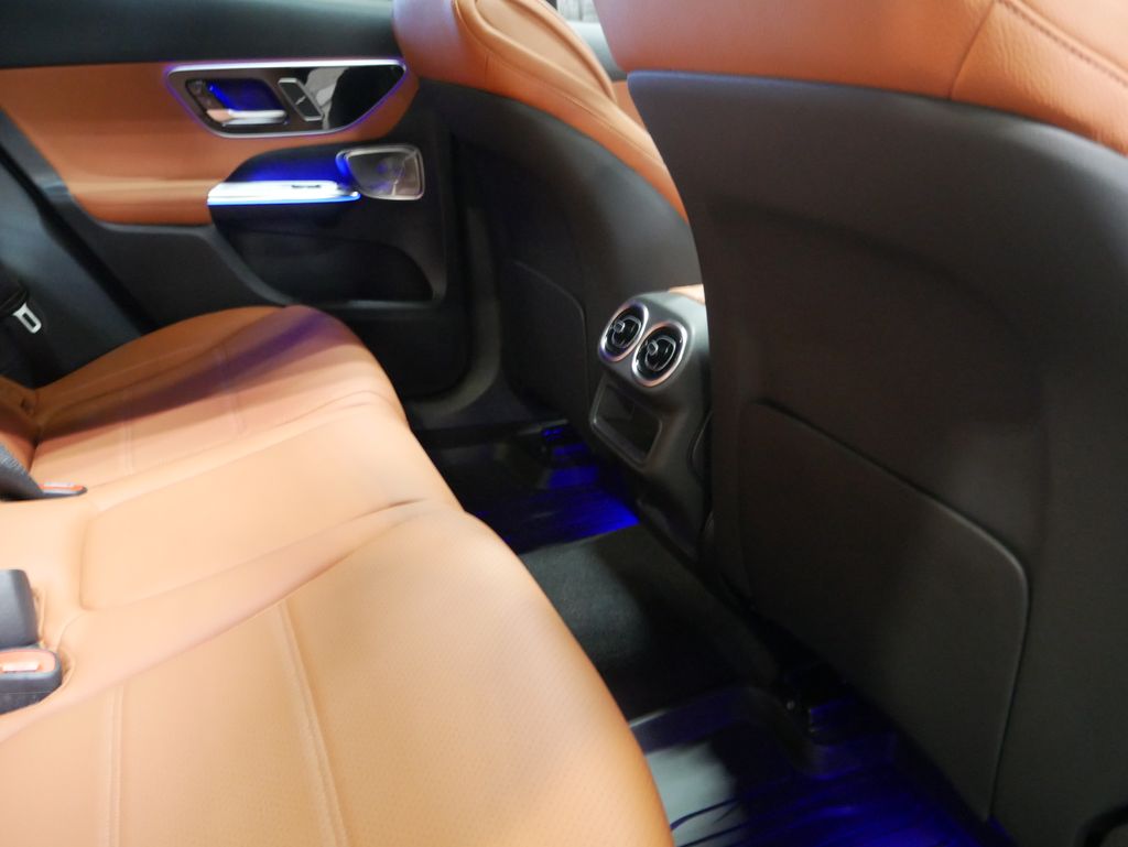 Thumbnail: 2026 Mercedes-Benz GLC - 32