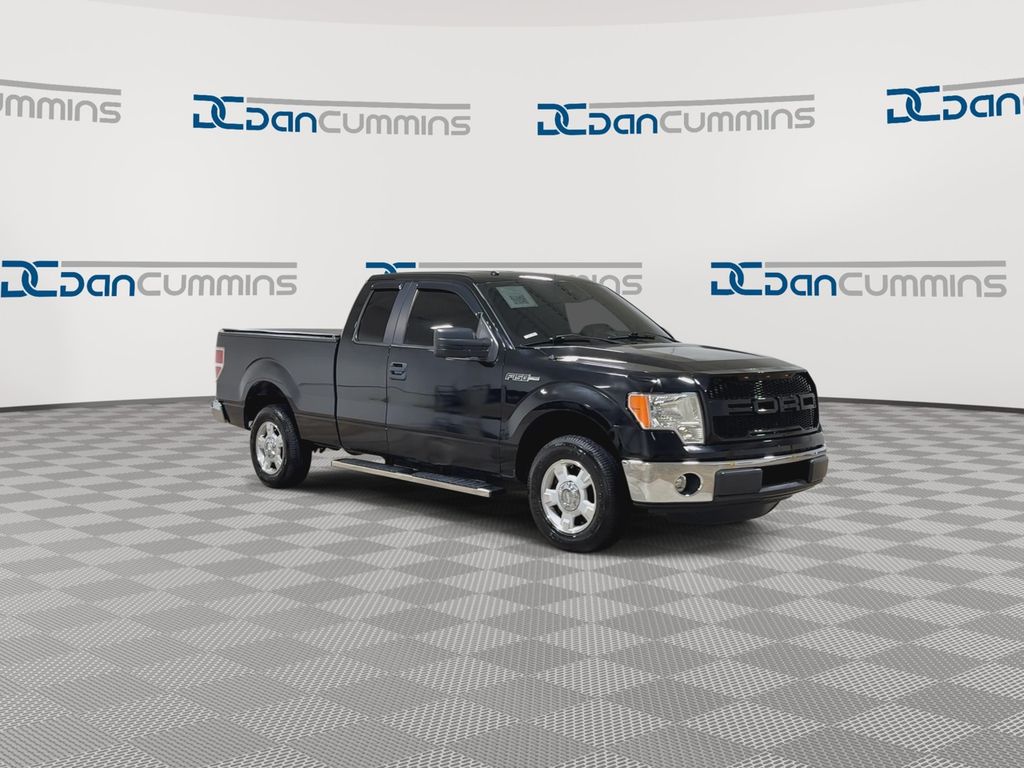 View vehicle photo 2