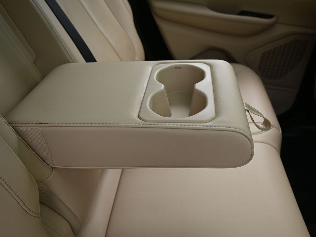 Used 2023 Bright White Clearcoat Jeep Limited image 45