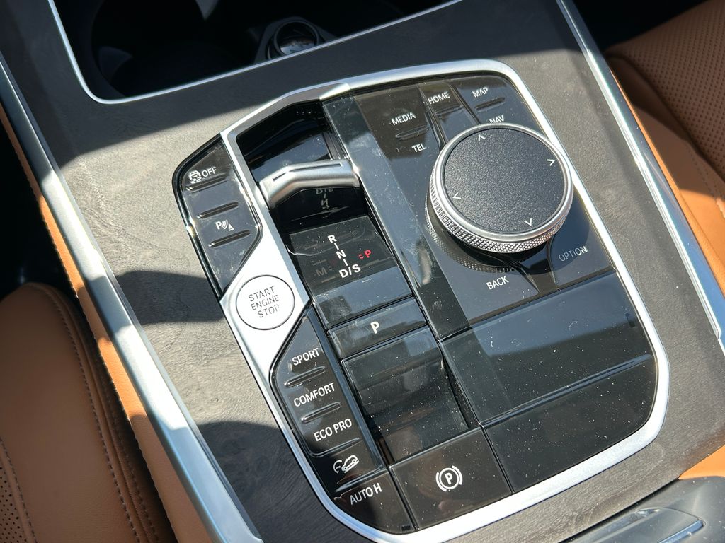 Thumbnail: 2026 BMW X5 - 28