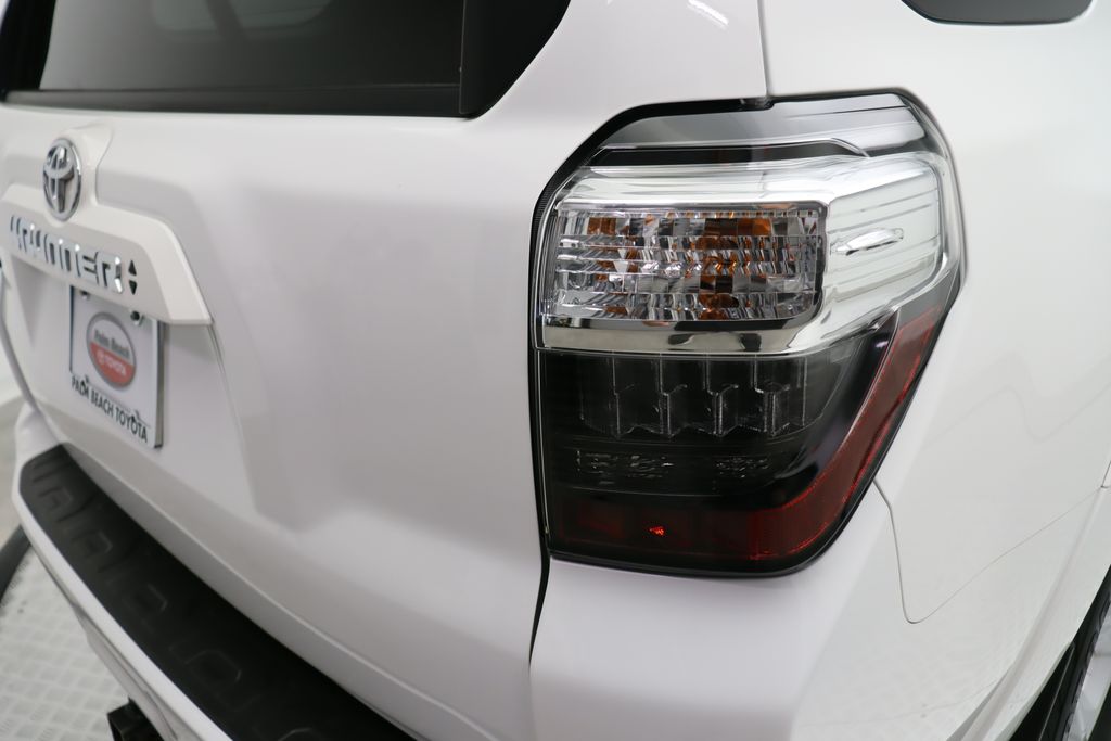 2024 Toyota 4Runner SR5 9