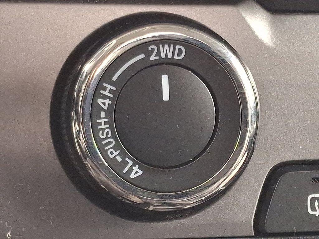 2020 Toyota Tacoma SR5 24