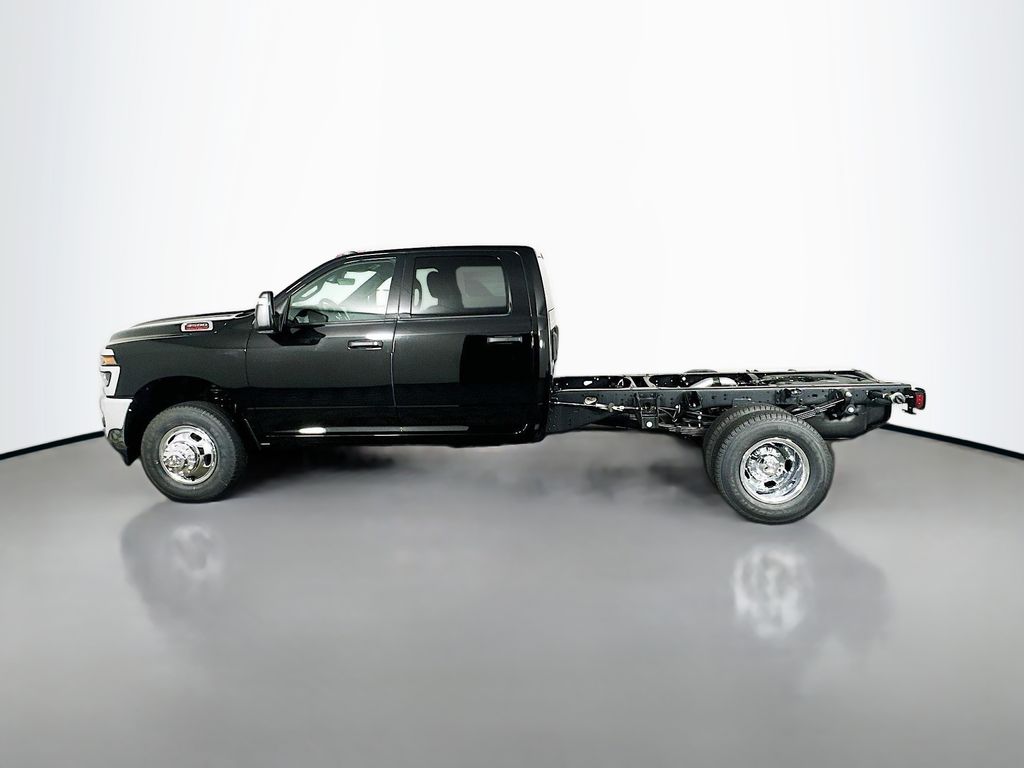 New 2026 Black Ram Tradesman 60CA Dually image 4