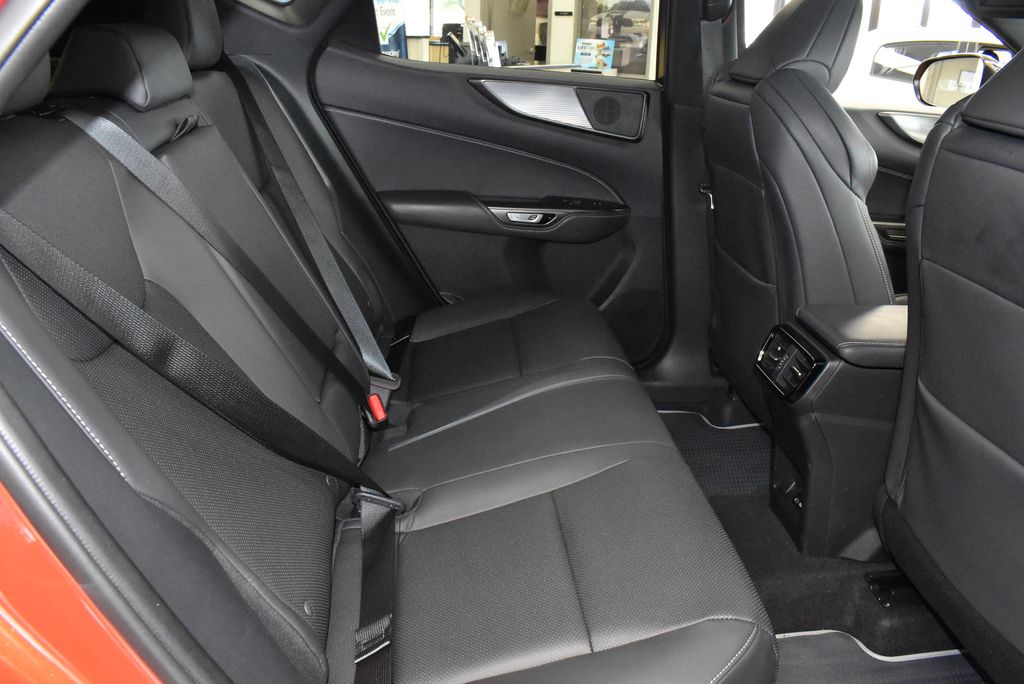 2024 Lexus NX  28