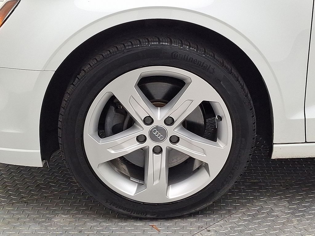 Thumbnail: 2017 Audi A3 - 8