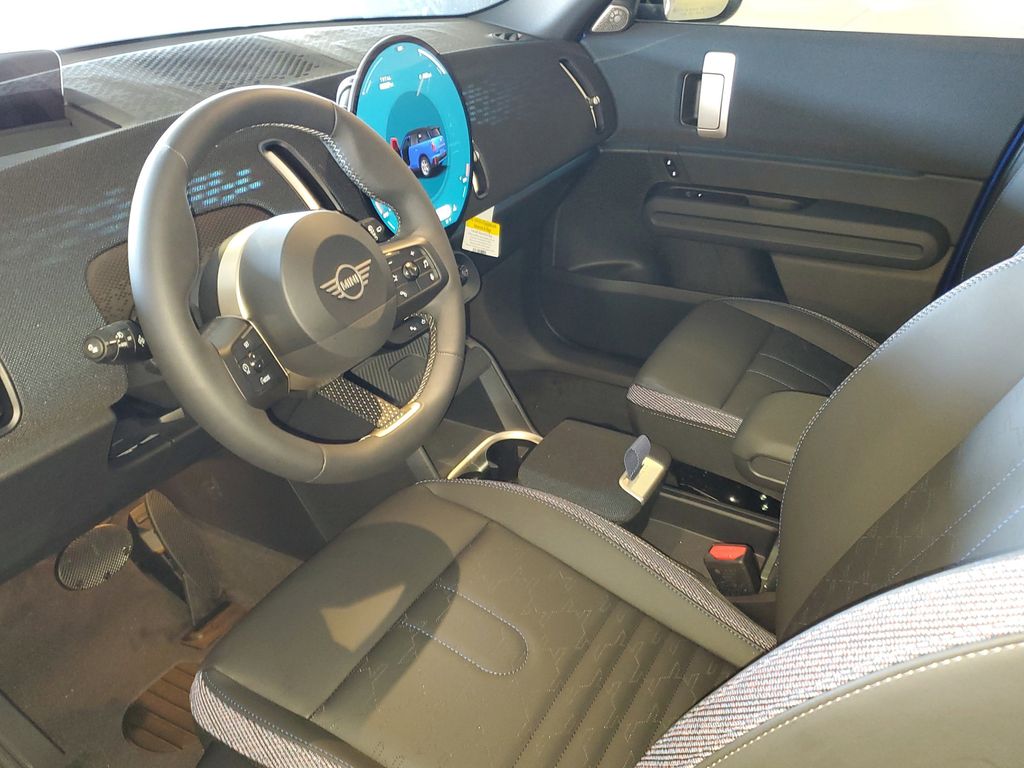 2026 MINI Countryman S - Photo 15