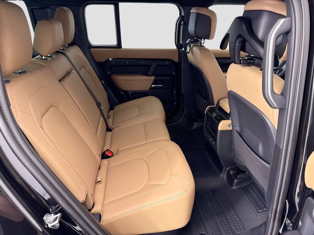 Thumbnail: 2026 Land Rover Defender - 21