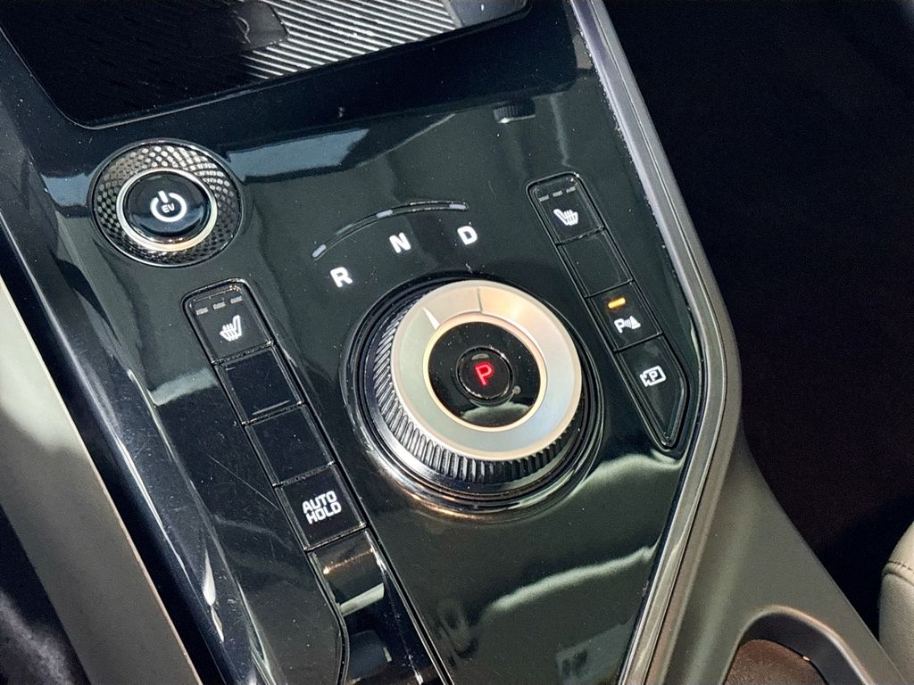 2023 Kia Niro EV Wind