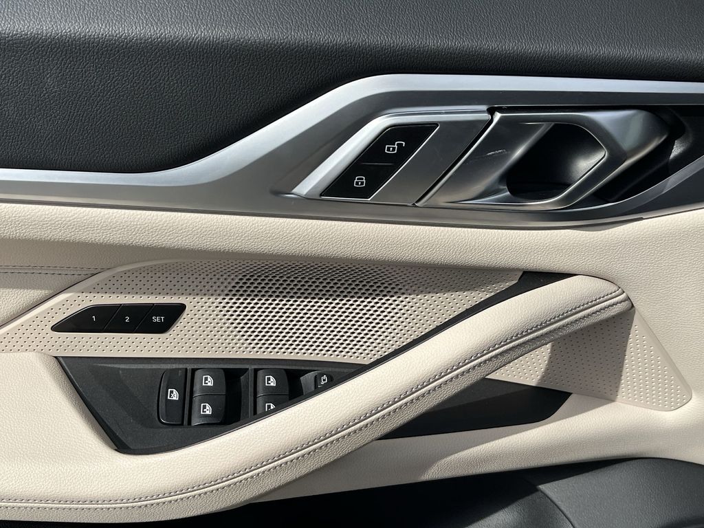 Thumbnail: 2023 BMW i4 - 13