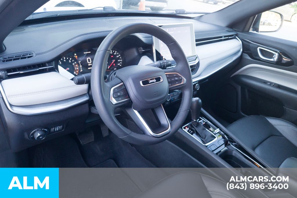 Used 2025 Blue Jeep Limited image 14