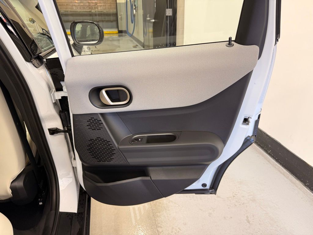 Thumbnail: 2025 MINI Cooper Hardtop - 24