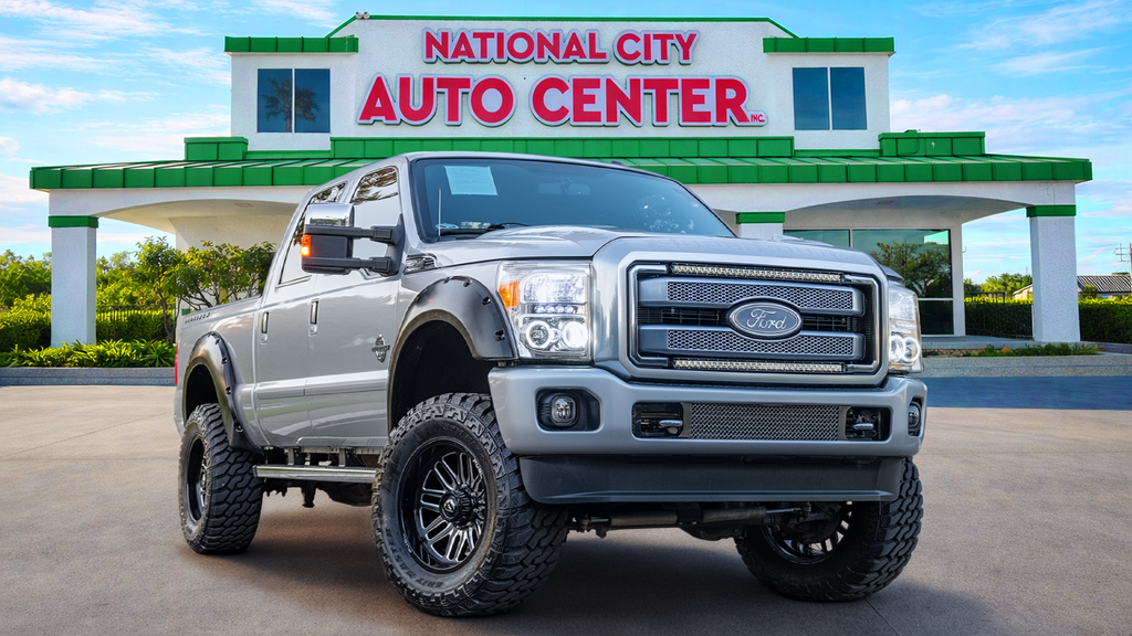 2015 Ford F-250 Super Duty Platinum Crew Cab 4WD