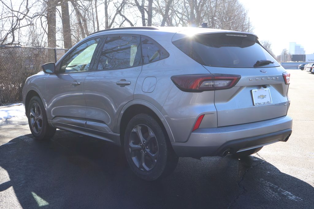 Thumbnail: 2024 Ford Escape - 5