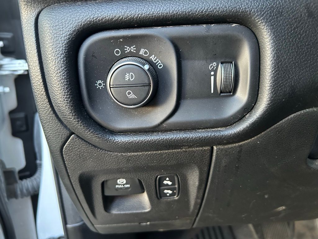 Thumbnail: 2022 RAM 1500 - 20