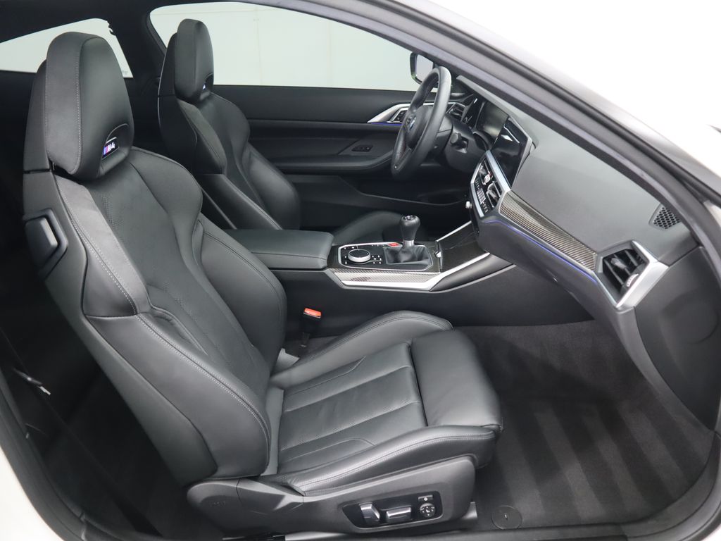 Thumbnail: 2023 BMW M4 - 21