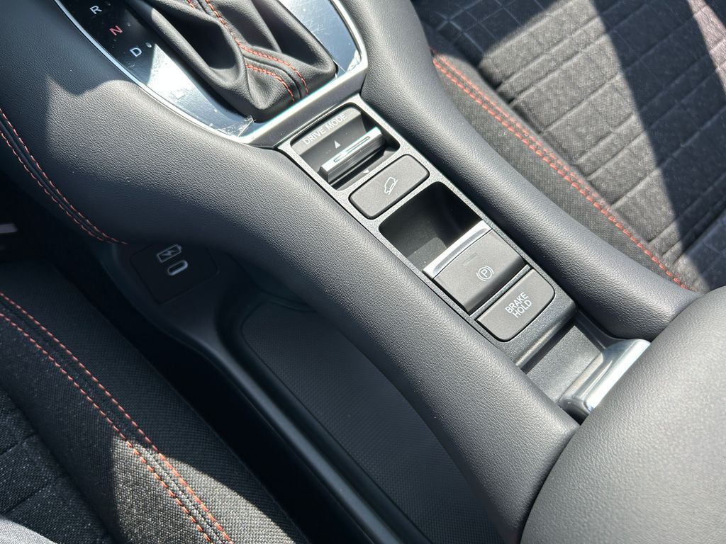 Thumbnail: 2027 Honda HR-V - 32