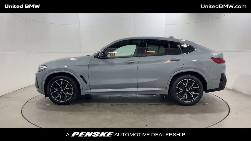 Thumbnail: 2024 BMW X4 - 5